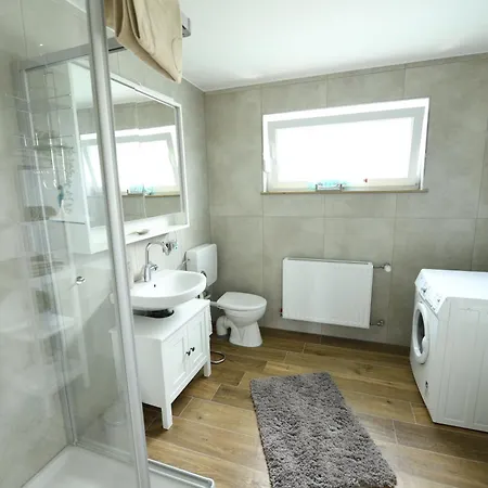 Ferienwohnung Niestetal 아파트