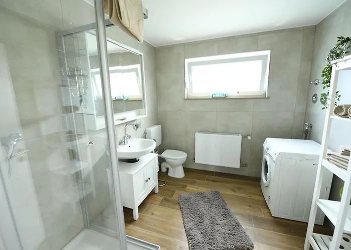 Ferienwohnung Niestetal Lägenhet